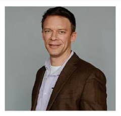 Dennis van Kuzey